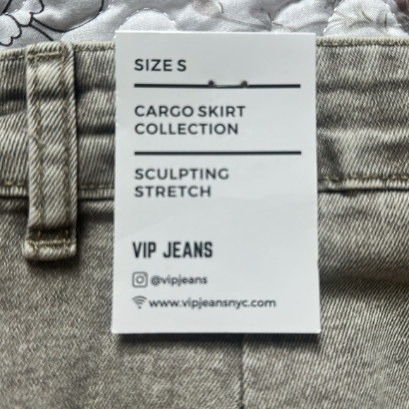 VIP Jeans Cargo Mini Skirt With Front Pockets and Drawstring Size S - Picture 3 of 8
